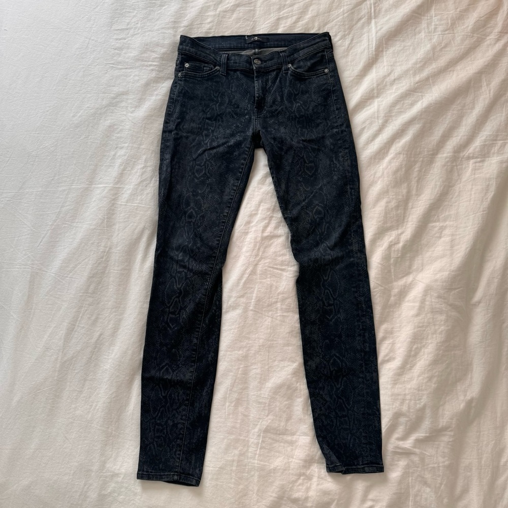 7 For All Mankind Black + Grey Snake Print Skinny Jeans, 98% Cotton Size 28